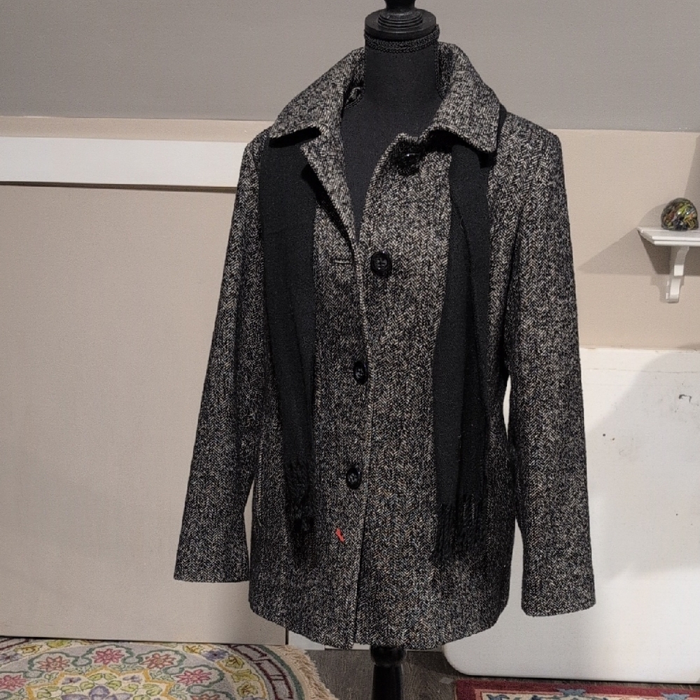 Croft & Barrow Black and Gray Pea Coat